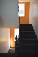 11315 Moorpark St in Los Angeles, CA - Foto de edificio - Building Photo
