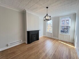 492 Monmouth St in Jersey City, NJ - Building Photo
