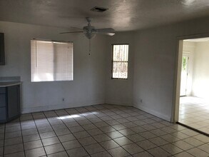 58013 Ivanhoe Dr in Yucca Valley, CA - Building Photo - Building Photo