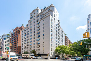 135-145 E 83rd St Apartamentos