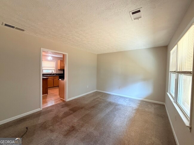 13 Hearthwood Ct in Dallas, GA - Building Photo - Building Photo