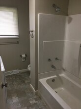 808 Northway St in Syracuse, NY - Building Photo - Building Photo