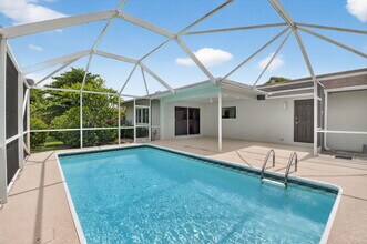4599 Brady Blvd in Delray Beach, FL - Building Photo - Building Photo