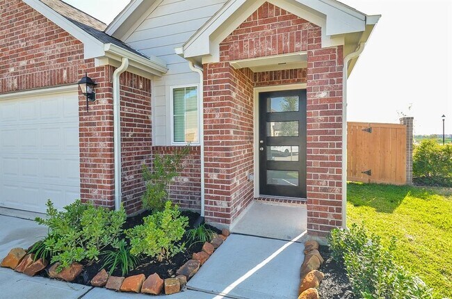 property at 7402 Sunlit Hbr Dr