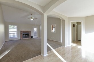 325 Tall Oaks Dr in Branson, MO - Building Photo - Building Photo