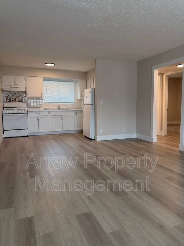 5702 S St in Omaha, NE - Building Photo - Building Photo