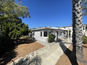 324 S Freeman St, Unit A in Oceanside, CA - Building Photo - Building Photo