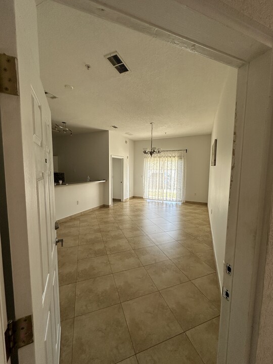 9670 Amarante Cir in Jacksonville, FL - Building Photo