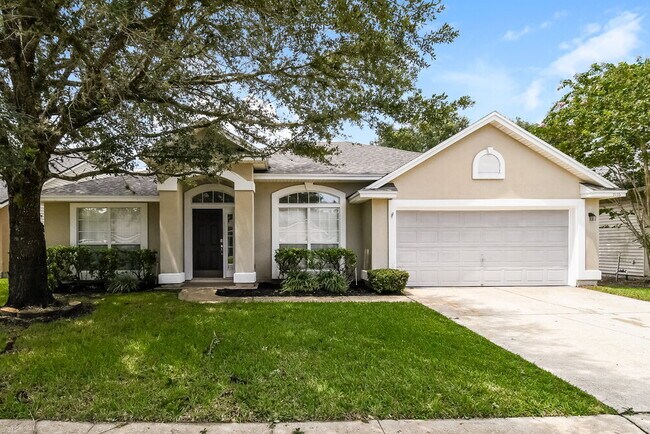 9135 Prosperity Lake Dr