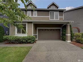 23832 SE 5th St in Sammamish, WA - Building Photo - Building Photo