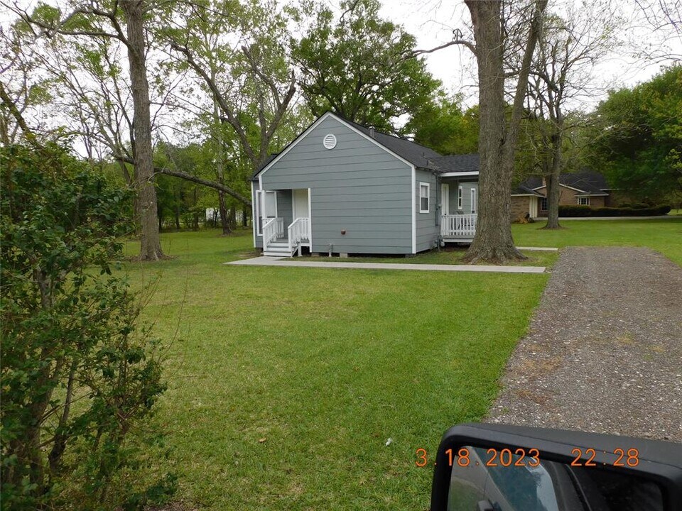 6936 Apache St Photo