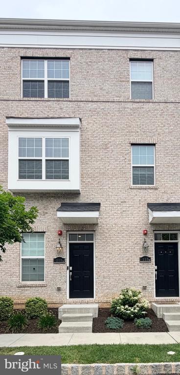 115 King St