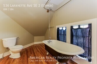 536 Lafayette Ave SE in Grand Rapids, MI - Building Photo - Building Photo