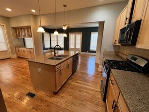 310 Research Dr in Athens, GA - Building Photo - Building Photo