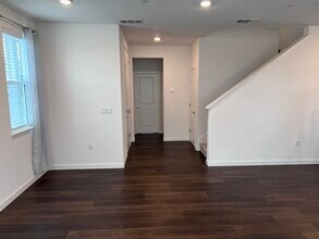 3800 Firestar Way in Sacramento, CA - Building Photo - Building Photo