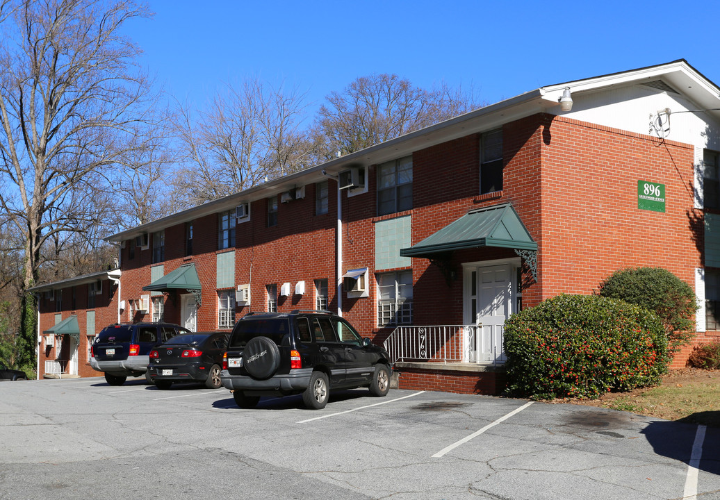 Greenwood Apartments in Atlanta, GA - Building Photo