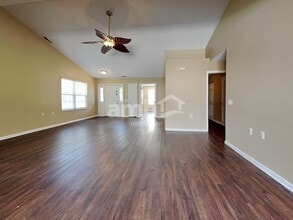 3725 Waterbridge Ln in Miamisburg, OH - Building Photo - Building Photo