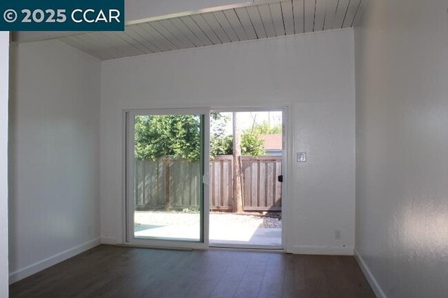 4821 Cutting Blvd in Richmond, CA - Building Photo - Building Photo