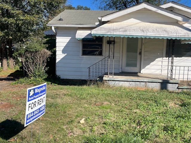 property at 14 Old Paris Mountain Rd