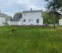 218 S 4th St in Le Sueur, MN - Building Photo - Building Photo