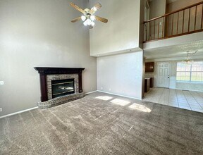 1202 W Edgewater Pl in Broken Arrow, OK - Building Photo - Building Photo