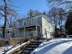 220 E Racine St in Janesville, WI - Building Photo