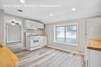 94 Edson St in West Seneca, NY - Building Photo - Building Photo