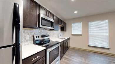 6304 Prospect Ave, Unit 202 in Dallas, TX - Building Photo - Building Photo