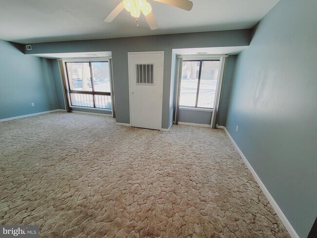 8875 Tamebird Ct-Unit -A in Columbia, MD - Building Photo - Building Photo