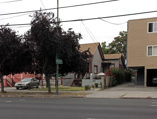 465 S 10th St in San Jose, CA - Building Photo - Building Photo