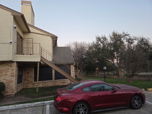 property at 2425 Holly Hall St