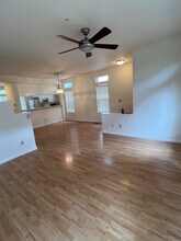 1159 La Rochelle Terrace, Unit A in Sunnyvale, CA - Foto de edificio - Building Photo