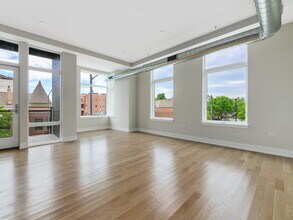 3208 N Southport Ave in Chicago, IL - Building Photo - Building Photo