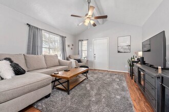 3400 Timberline Ct in Bryan, TX - Building Photo - Building Photo