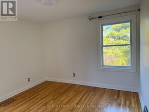 97 Rita Ave in Ottawa, ON - Building Photo - Building Photo