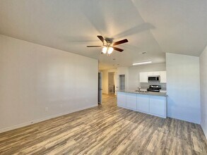1809 Castroville Trl, Unit 1809 B Castroville Trail in Copperas Cove, TX - Building Photo - Building Photo