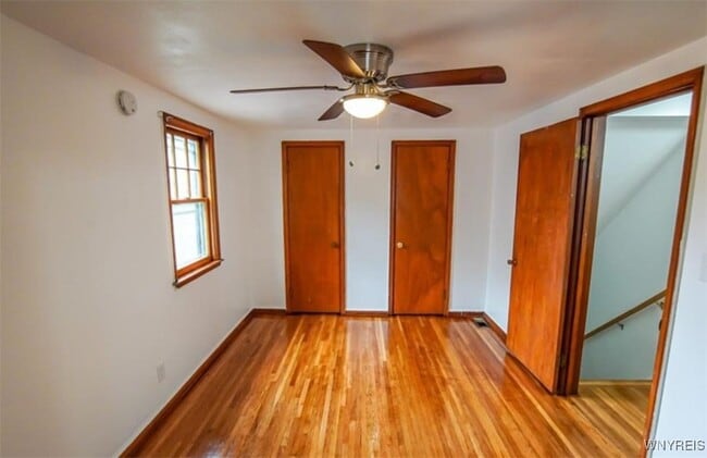 property at 61 Lynncrest Terrace