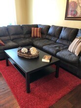 10389 Rubicon Rd in South Jordan, UT - Foto de edificio - Building Photo