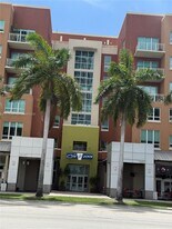 2001 S Biscayne Blvd in Miami, FL - Building Photo