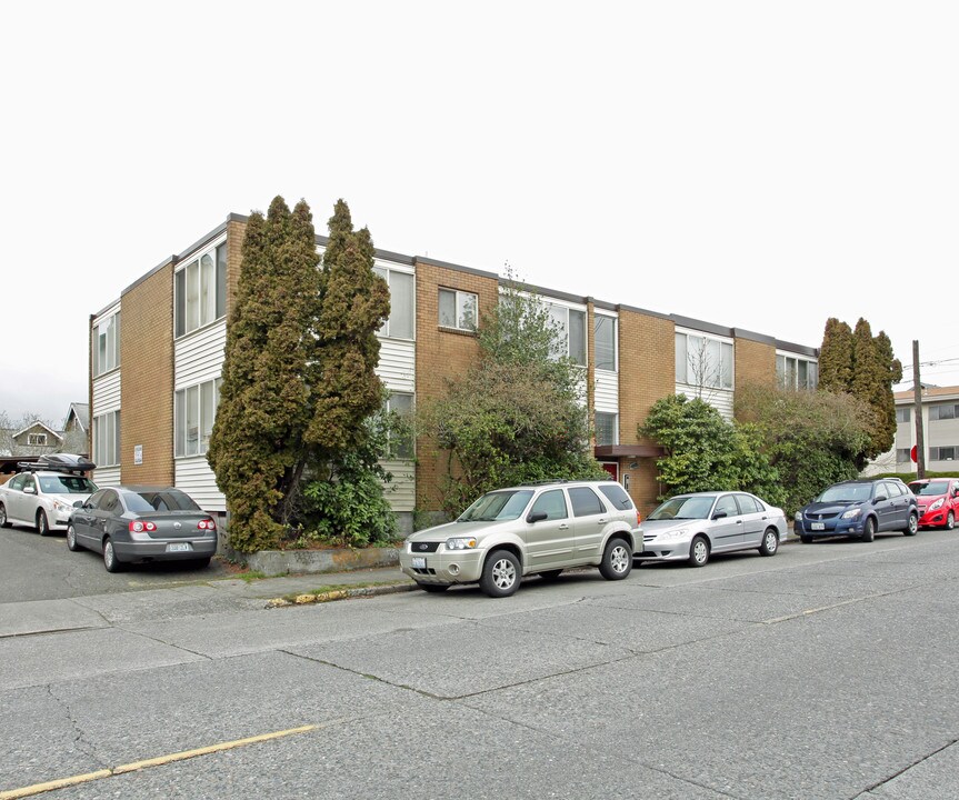 4615 Phinney Ave N in Seattle, WA - Foto de edificio