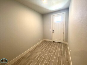 7113 Walkers Loop in Live Oak, TX - Building Photo - Building Photo
