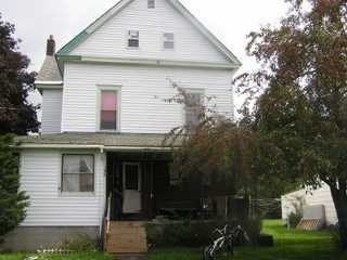 106 Park St in Glen Park, NY - Building Photo