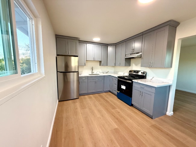 property at 2322 Mammoth Dr