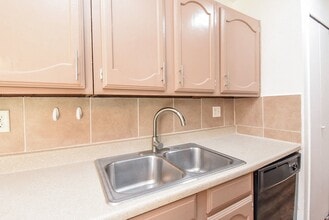 6806 Gettysburg Dr in Richmond, TX - Building Photo - Building Photo