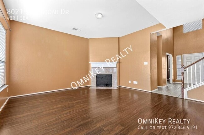 8021 Shoshoni Dr in Arlington, TX - Building Photo - Building Photo