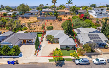 4948 Elsa Rd in San Diego, CA - Foto de edificio - Building Photo