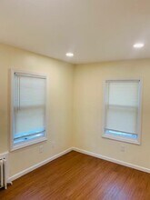 22 Ford St in Glen Cove, NY - Foto de edificio - Building Photo