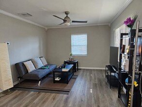 2117 Ivey Ln in Lakeland, FL - Building Photo - Building Photo