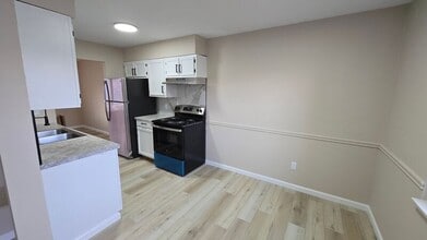 14 Elm St in Bloomfield, NY - Building Photo - Building Photo