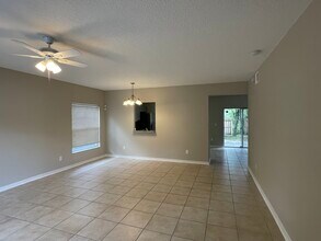 4228 Boca Woods Dr in Orlando, FL - Foto de edificio - Building Photo
